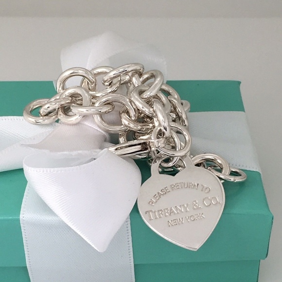 Return to Tiffany Heart Tag Charm Bracelet in Sterling Silver